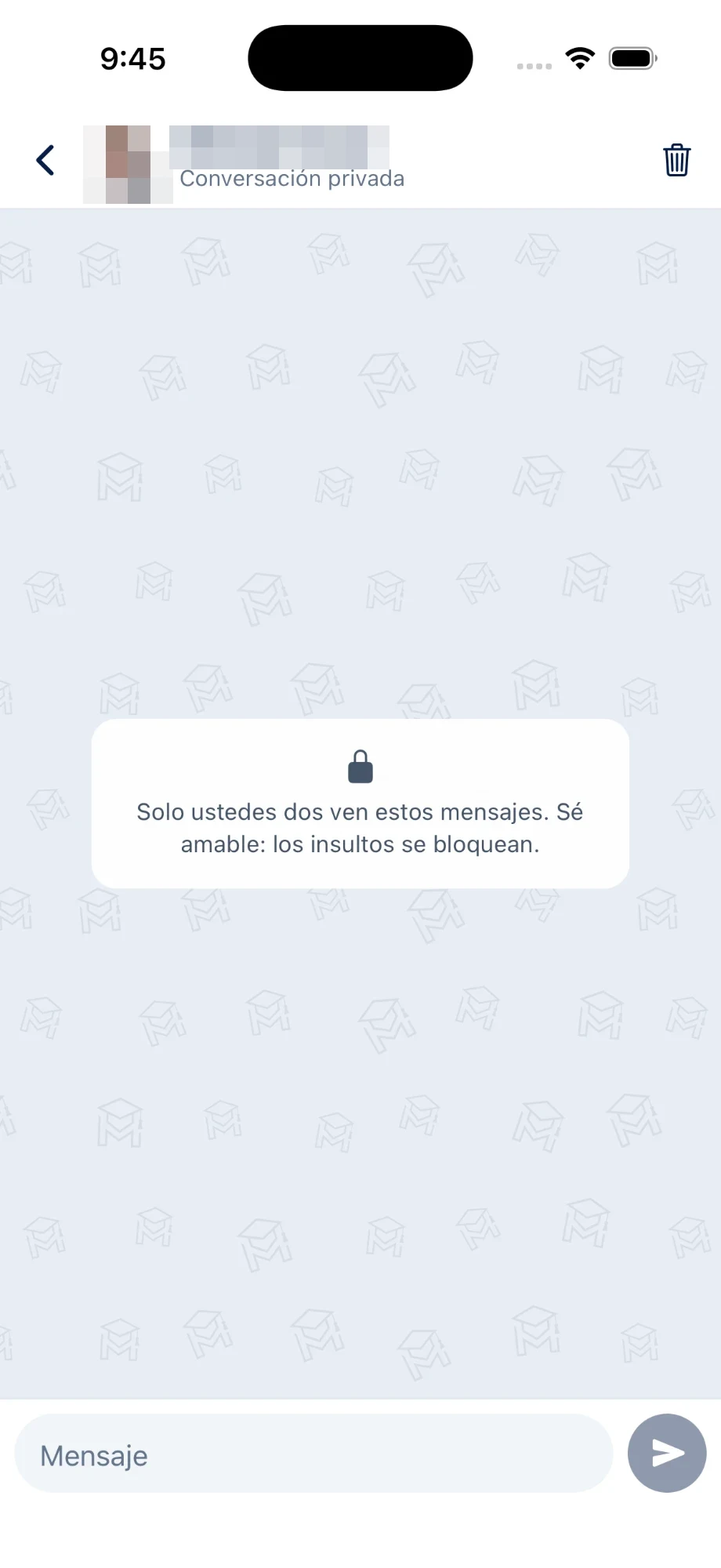 Chat privado y moderado entre dos estudiantes en MiPensum